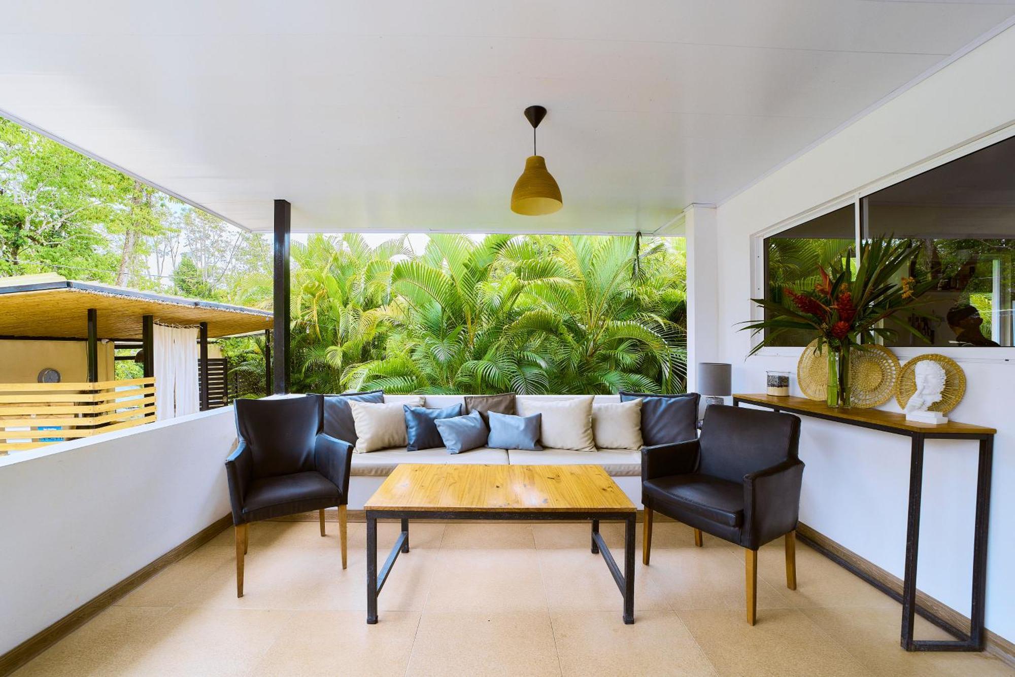La Tica Y La Gata Hotel Puerto Viejo de Talamanca ภายนอก รูปภาพ