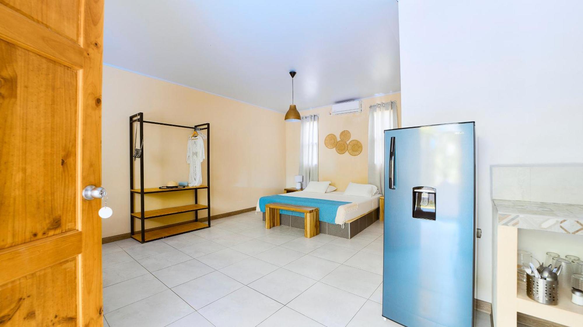 La Tica Y La Gata Hotel Puerto Viejo de Talamanca ภายนอก รูปภาพ