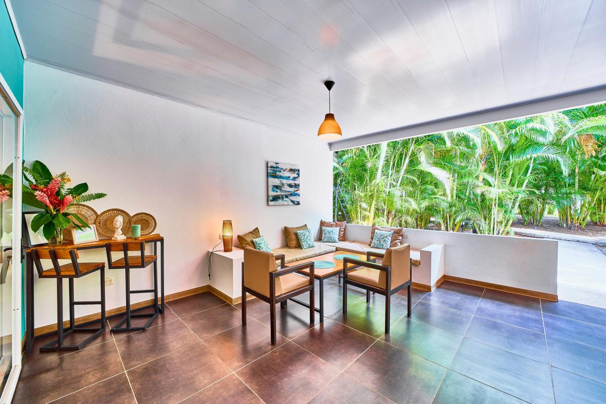 La Tica Y La Gata Hotel Puerto Viejo de Talamanca ภายนอก รูปภาพ